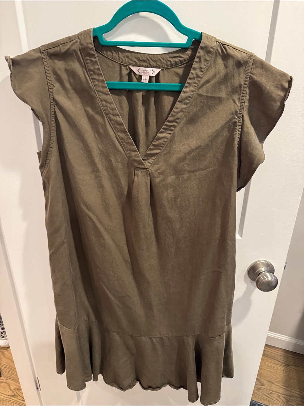 Olive Green V-Neck Cap Sleeve Dress